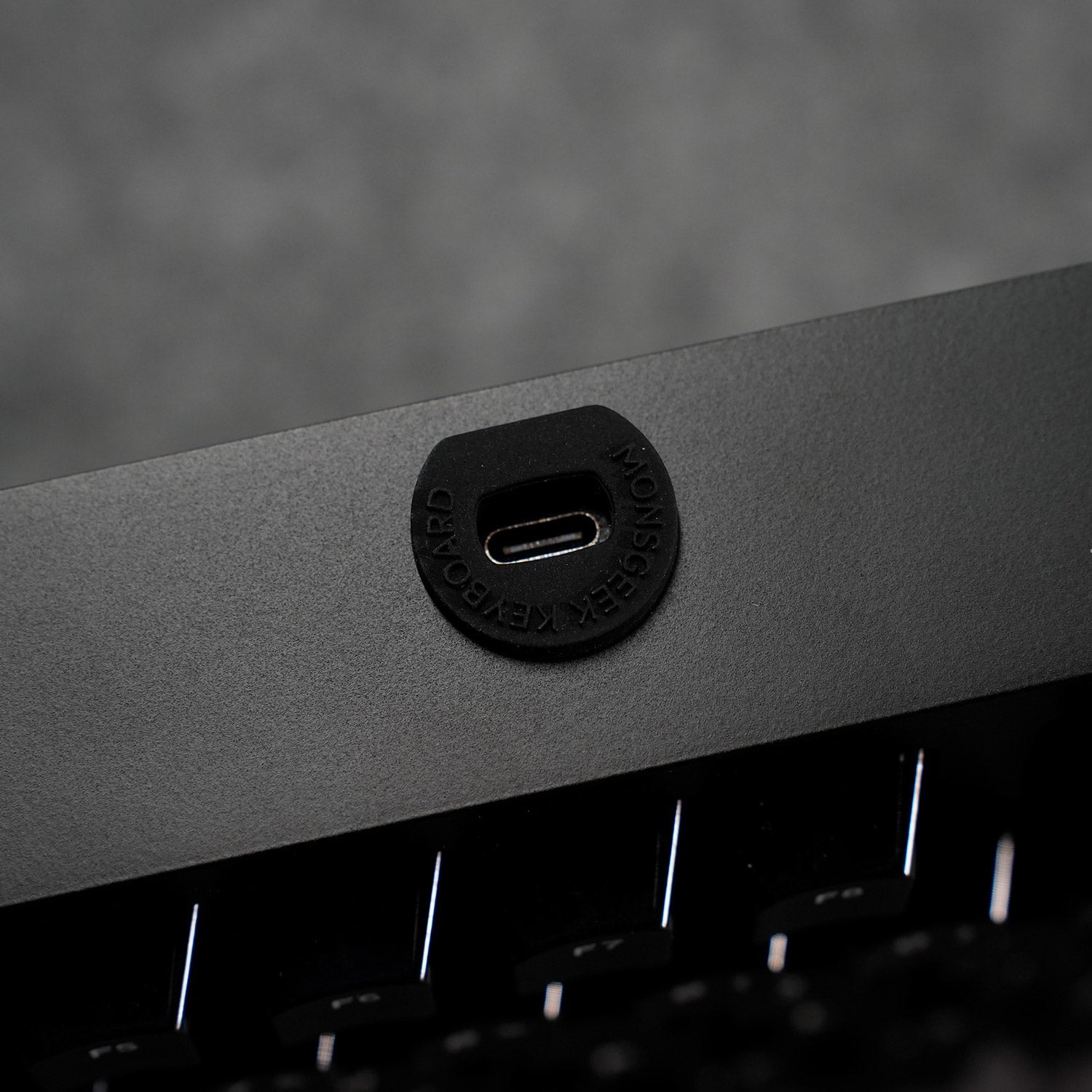 Monsgeek M3 V5 HE Magnetic Keyboard USB Details