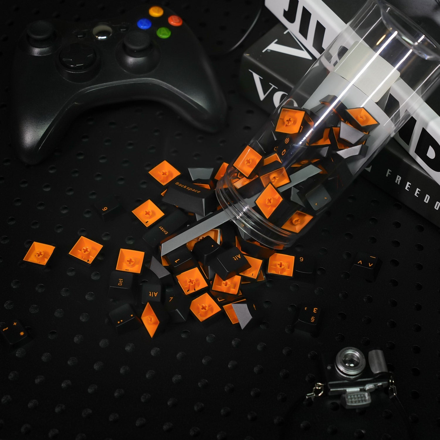 Orange on Black ISO DE Keycap Set 99 Keys Jar Packaging Details