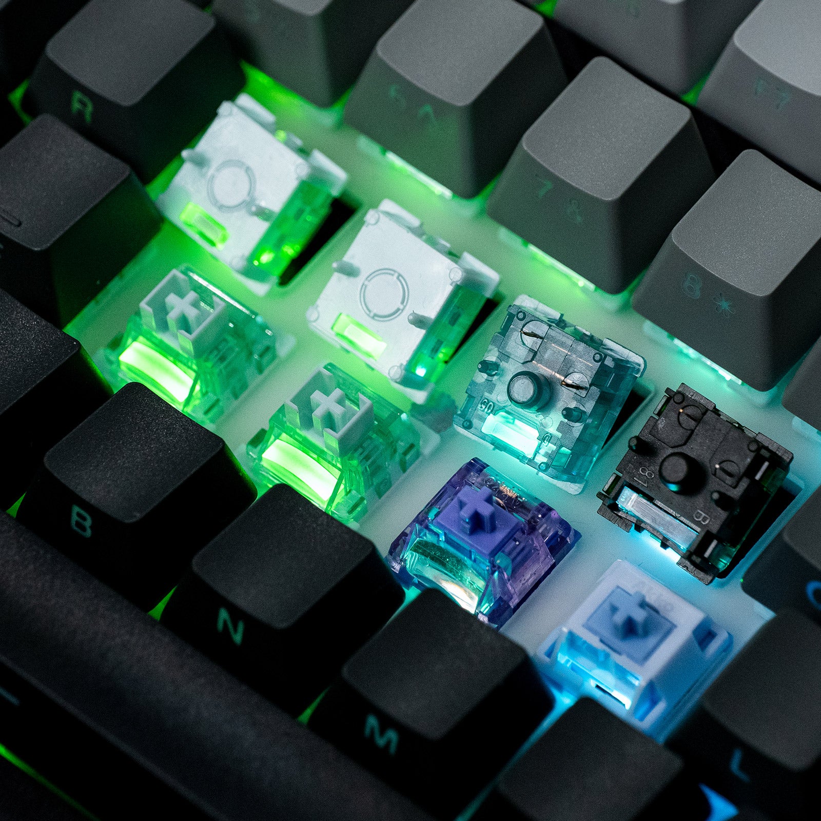 MonsGeek M1 V5 TMR Magnetic Keyboard Switches