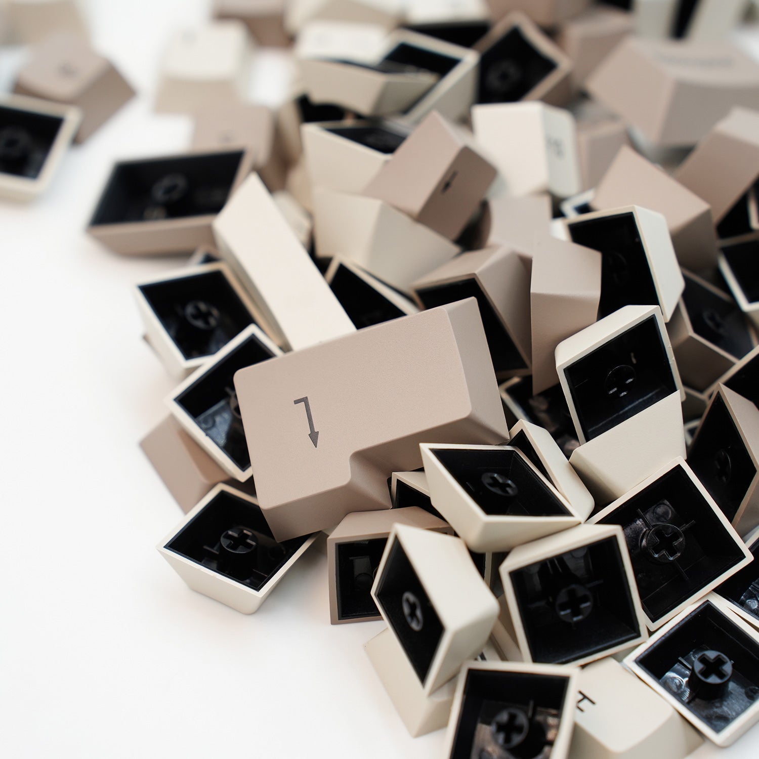 Akko Steam Engine ISO Keycaps Details