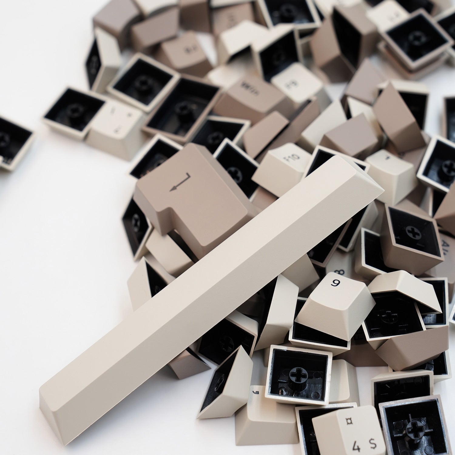 Akko Steam Engine ISO Keycaps Details