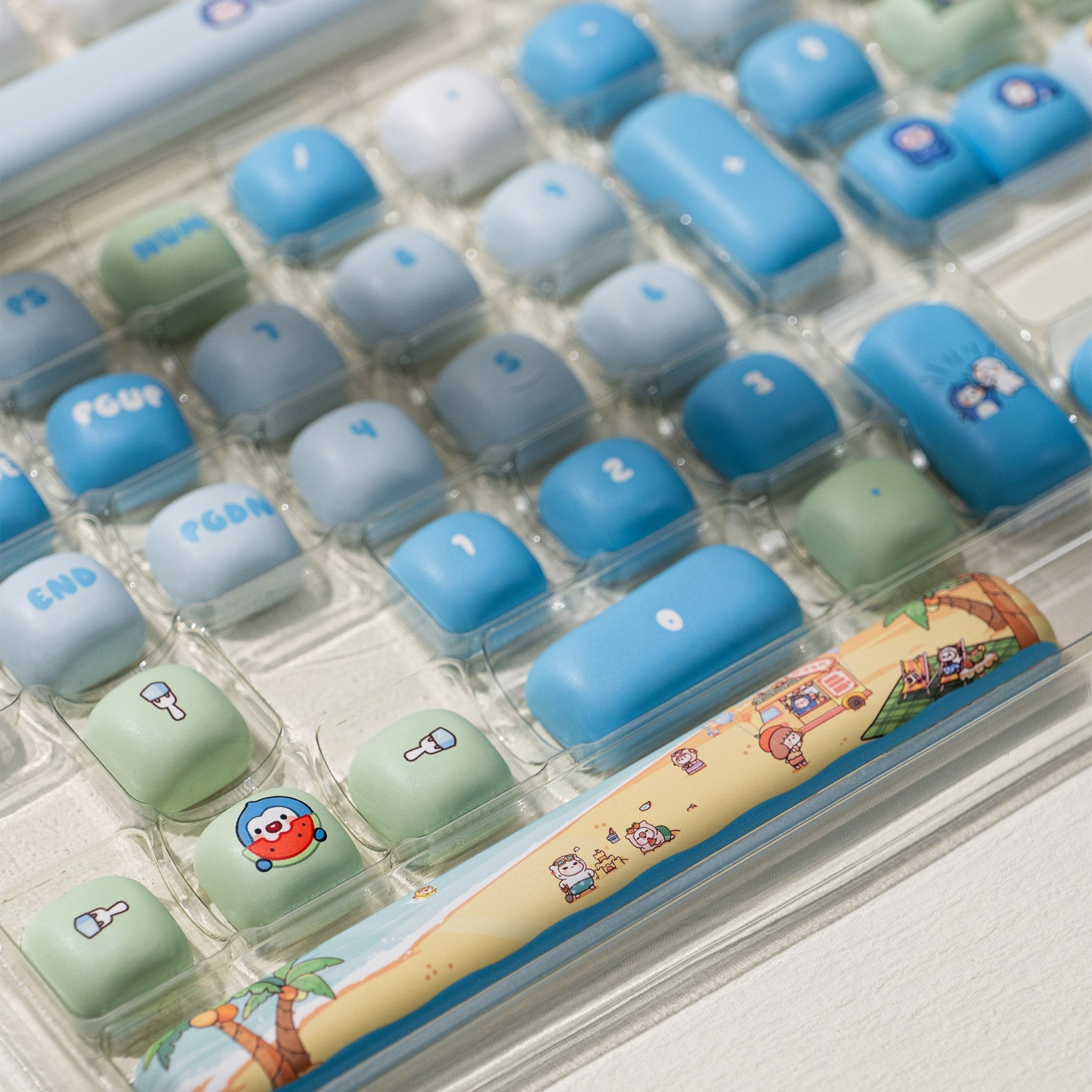 POCO Family - POCO Penguin Keycap Set Key Details