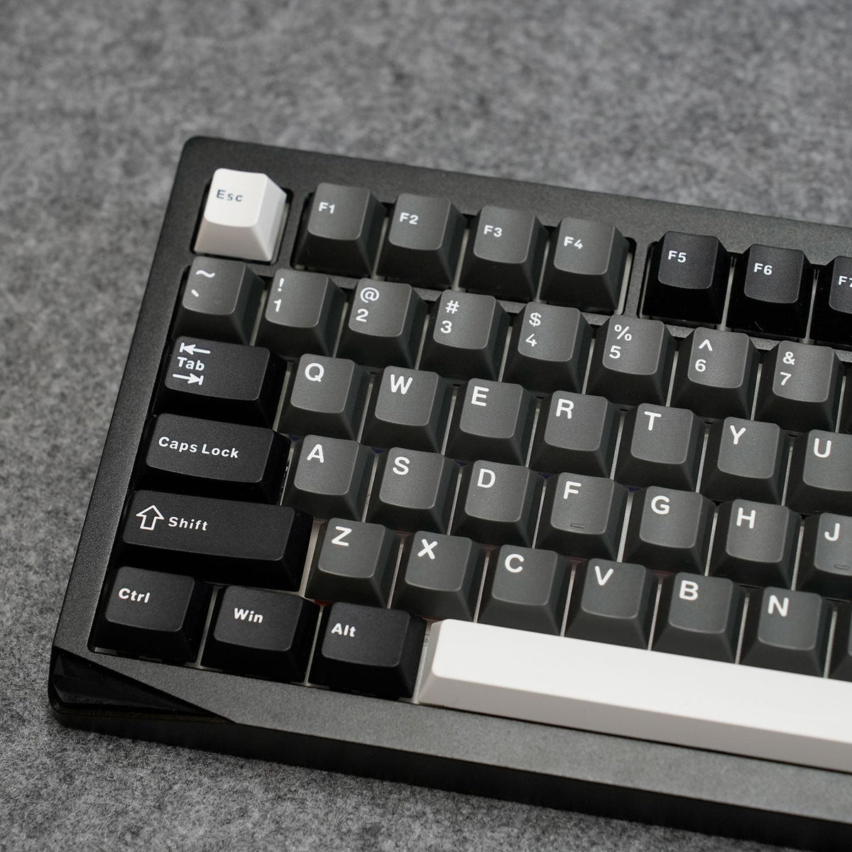 Akko Gem 02 VIA Custom Mechanical Keyboard Black Silver Left Details
