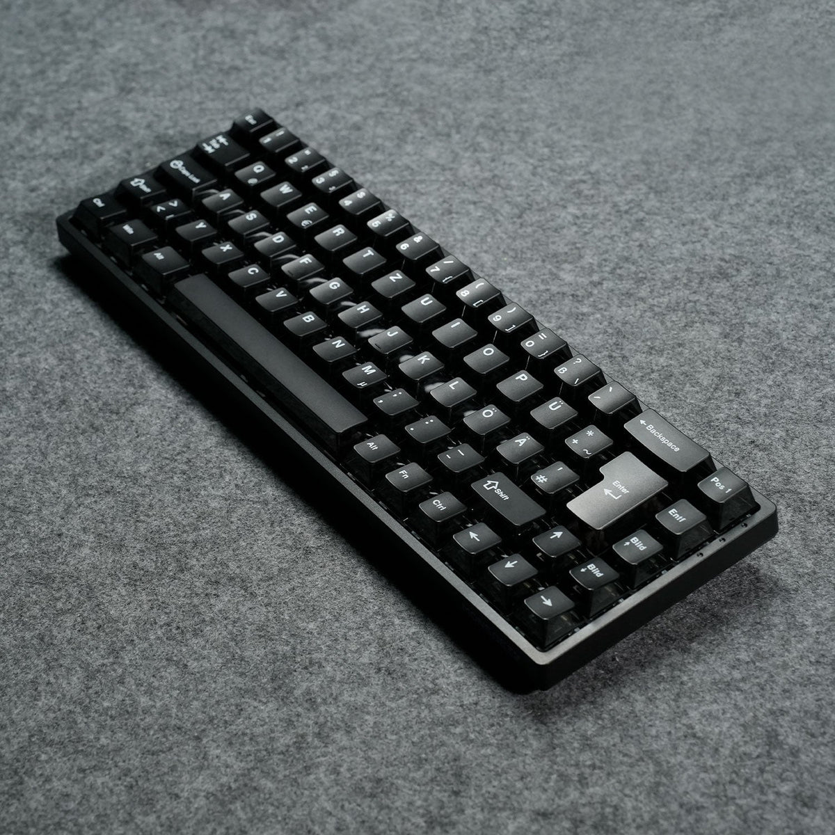 Monsgeek FUN68 ISO HE Keyboard Right Details